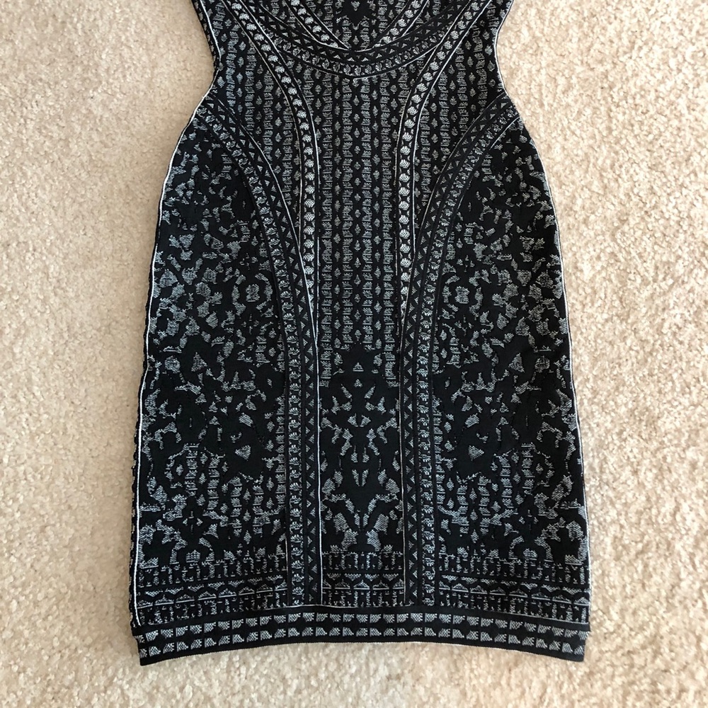 💔💔sold💔💔Herve Leger "jazmin" dress - Picture 8 of 8